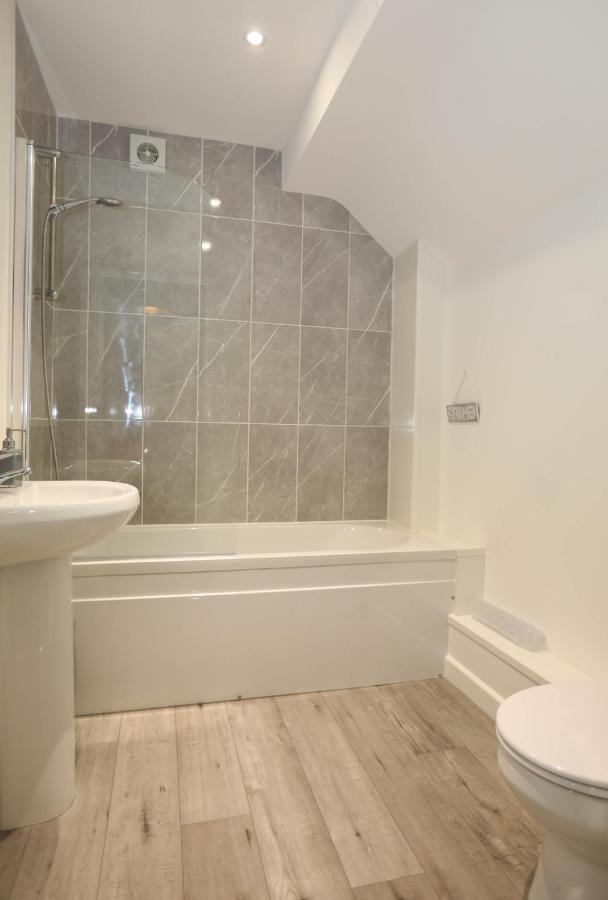 Exmouth - Apartment 2, Strand House - Modern 2 Bedroom Apartment, Perfect Location For Access To Beach & Town Centre - Sleeps 4 Guests - Hosted By Rentmyhouse 外观 照片